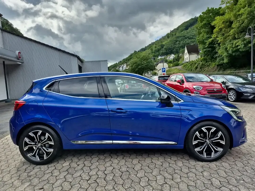 Renault Clio - Thumbnail 4