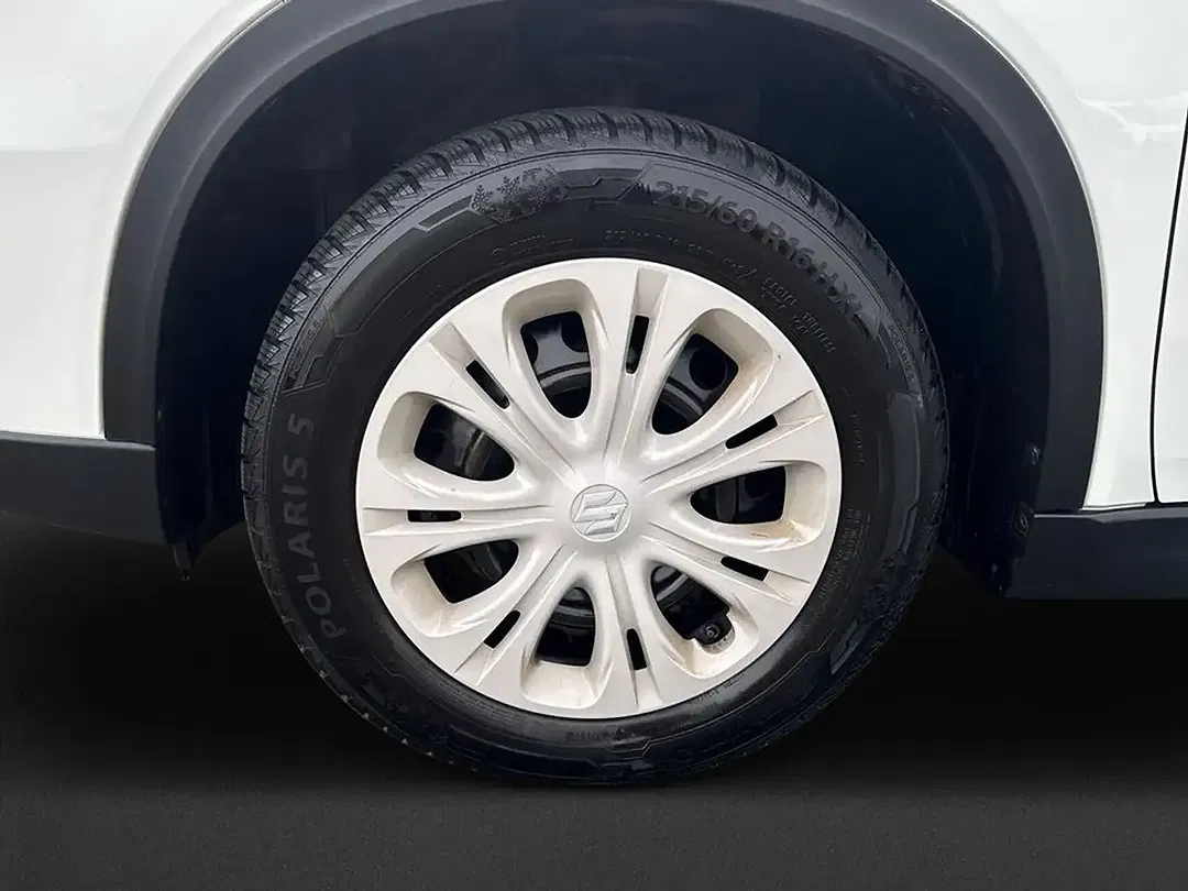 Suzuki Vitara - Thumbnail 9