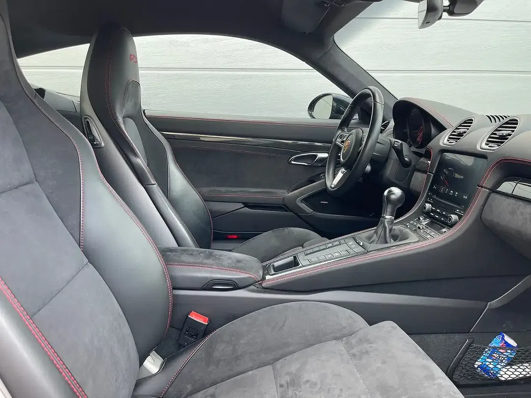 Porsche Cayman - Thumbnail 13