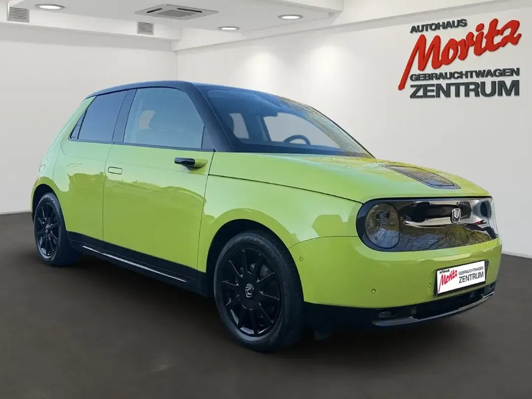Honda e - Thumbnail 2