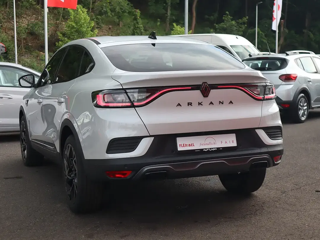 Renault Arkana - Thumbnail 3
