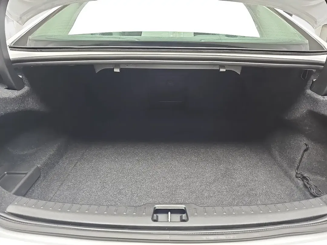 Volvo S60 - Thumbnail 8
