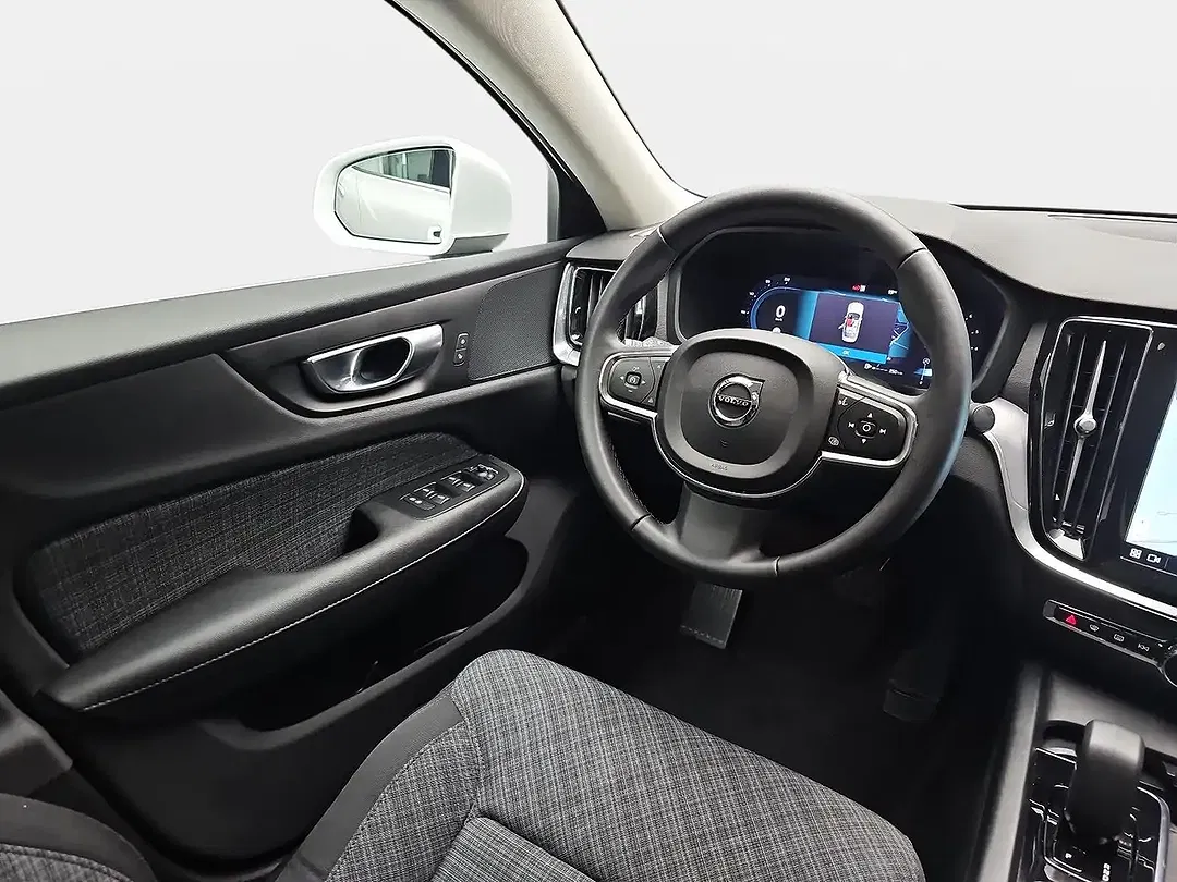 Volvo S60 - Thumbnail 5