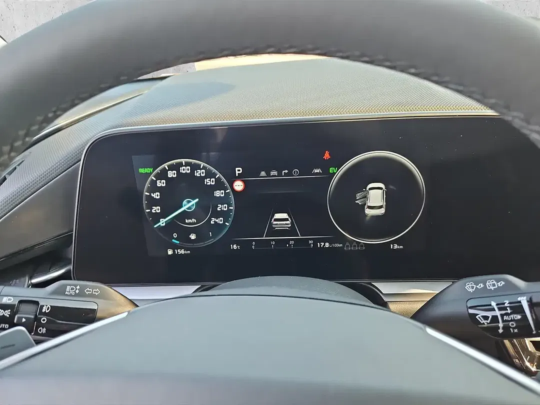 Kia Niro - Thumbnail 9