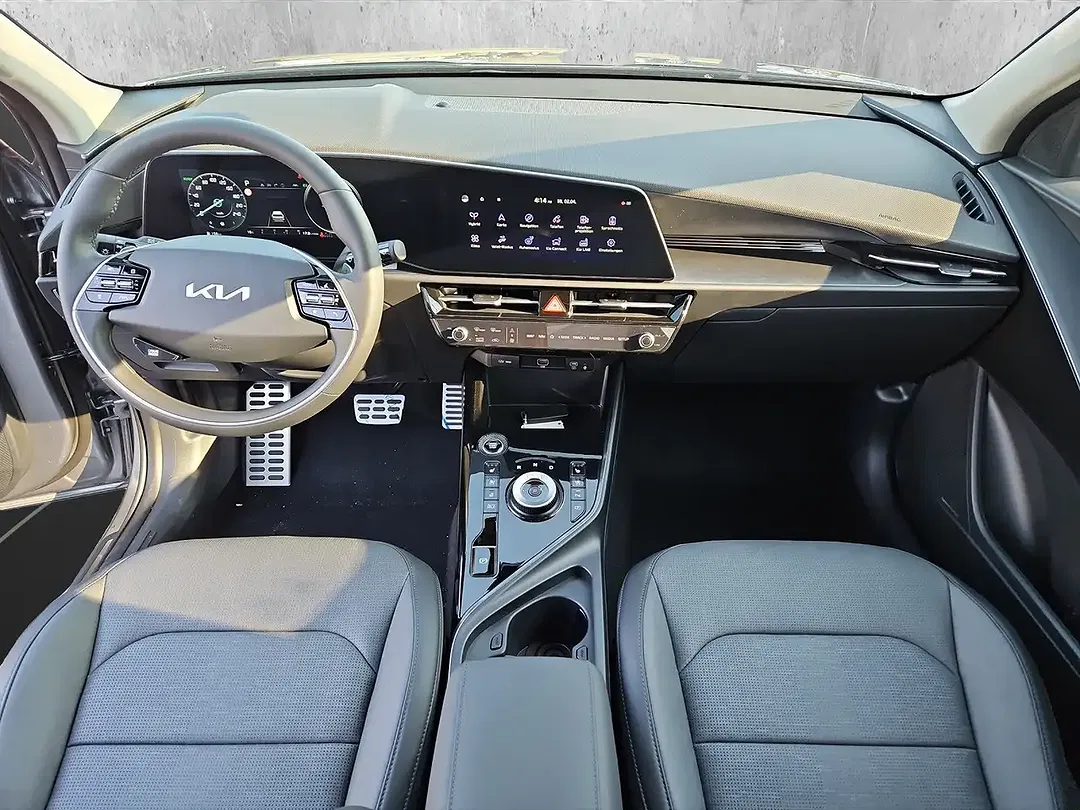 Kia Niro - Thumbnail 11