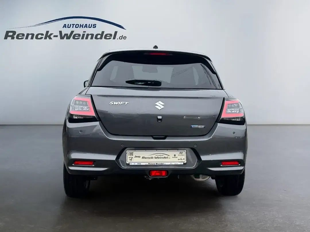 Suzuki Swift - Thumbnail 4