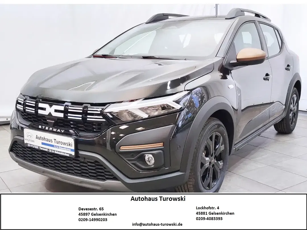 Dacia Sandero - Thumbnail 1