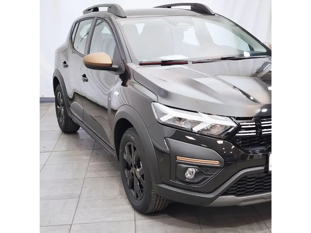 Dacia Sandero - Thumbnail 3