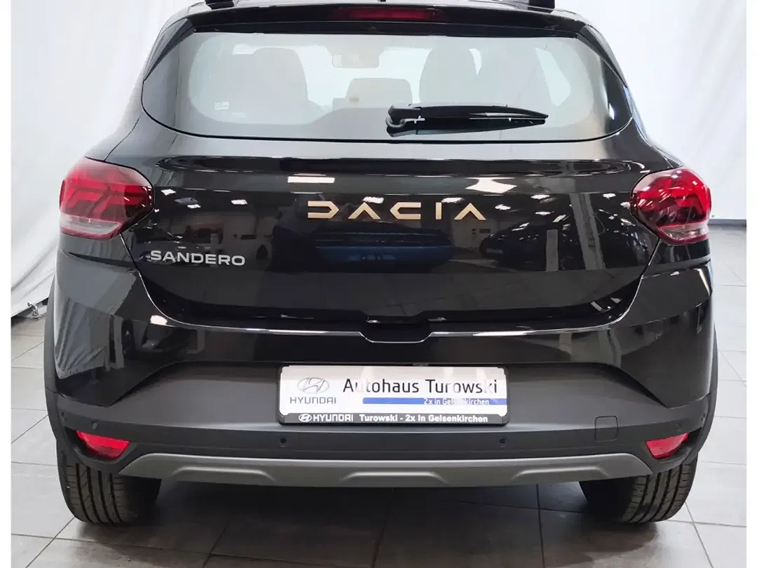 Dacia Sandero - Thumbnail 5