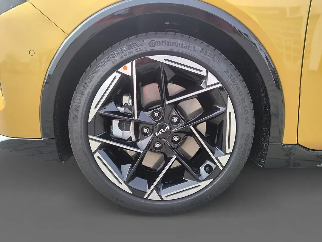 Kia K4 - Thumbnail 15