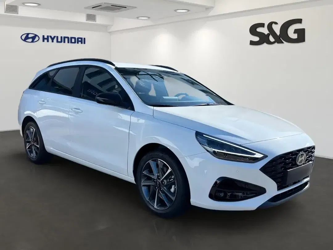 Hyundai i30 - Thumbnail 2