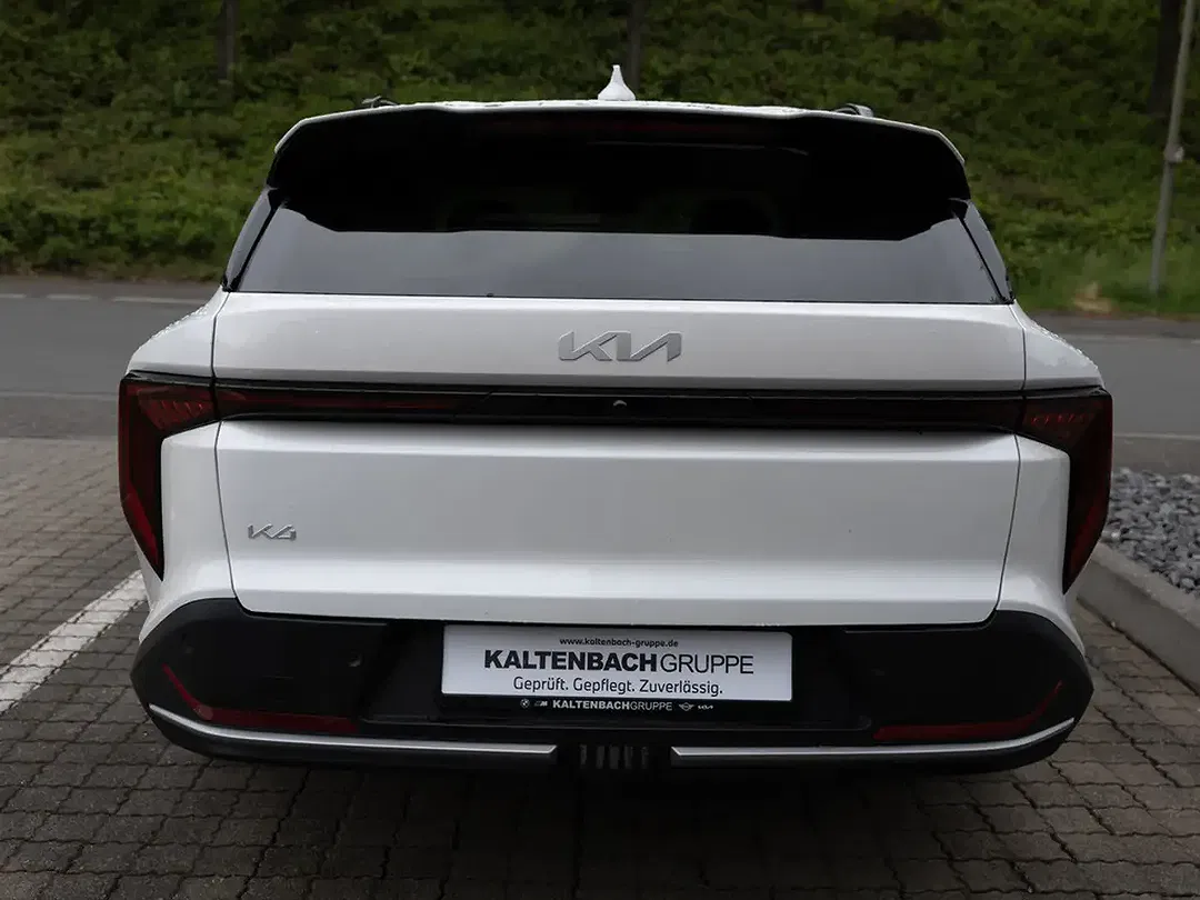Kia K4 - Thumbnail 6