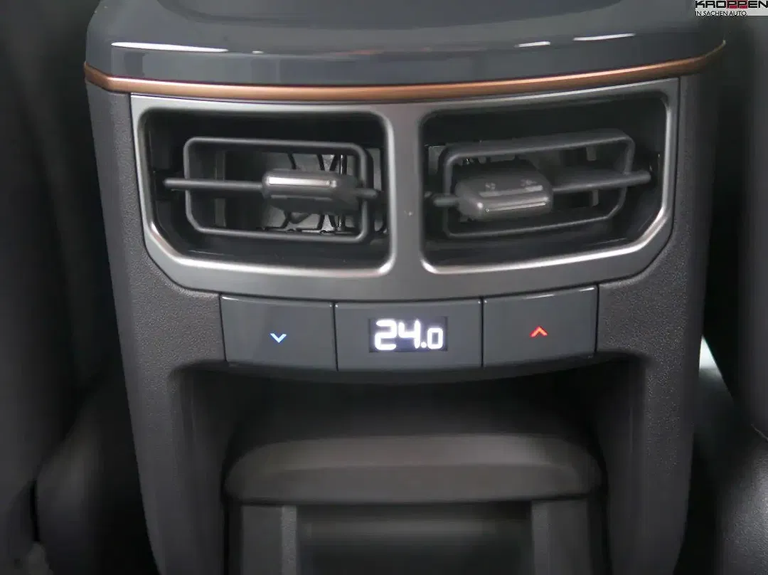 Kia EV5 - Thumbnail 11
