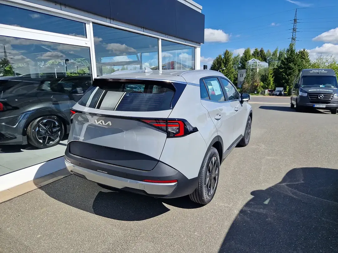 Kia Sportage - Thumbnail 5