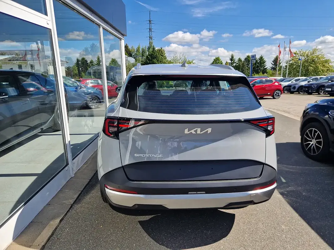 Kia Sportage - Thumbnail 6