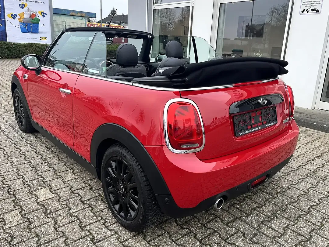 MINI Cooper Cabrio - Thumbnail 4