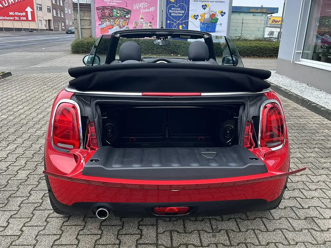 MINI Cooper Cabrio - Thumbnail 9