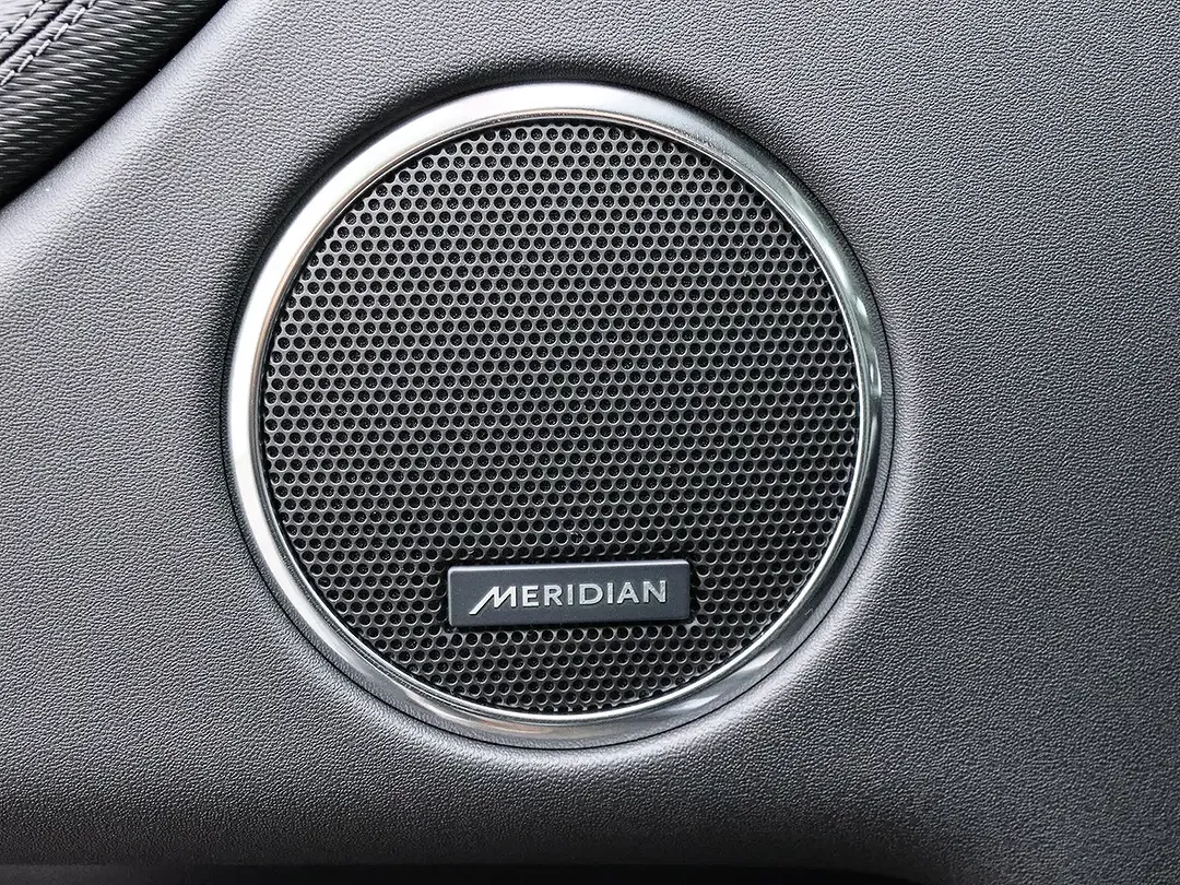 Land Rover Discovery Sport - Thumbnail 13