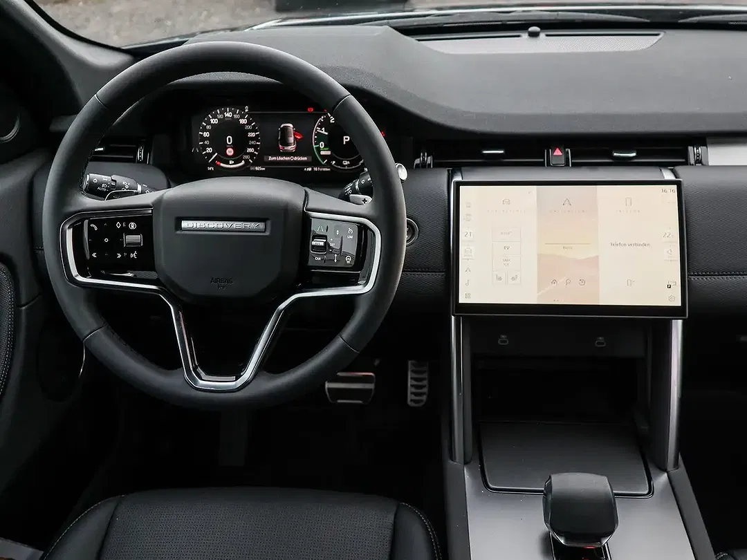 Land Rover Discovery Sport - Thumbnail 4