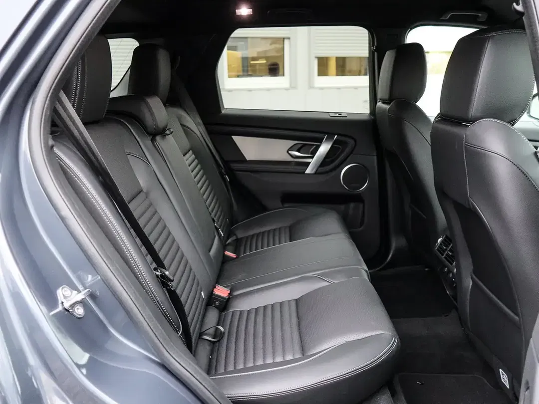 Land Rover Discovery Sport - Thumbnail 5