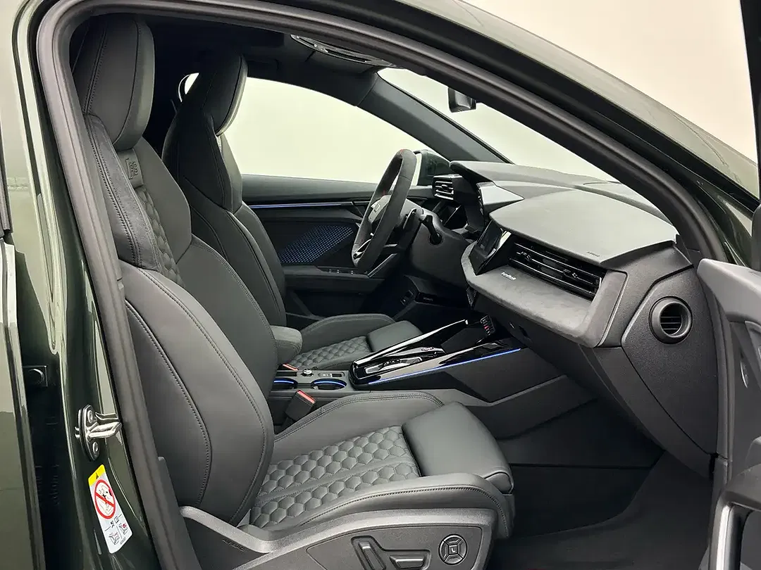 Audi RS3 - Thumbnail 9