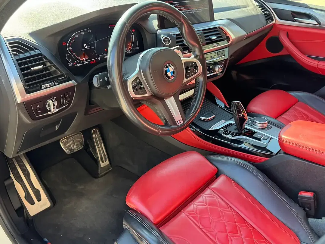 BMW X4 - Thumbnail 10