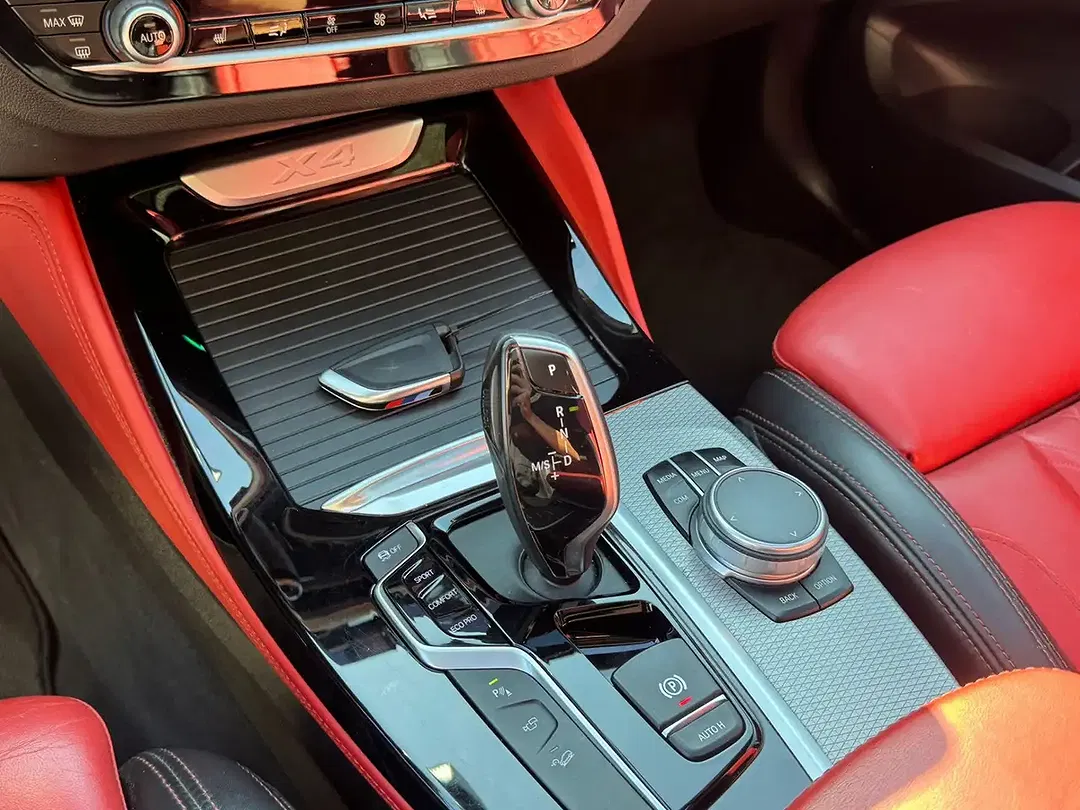 BMW X4 - Thumbnail 15