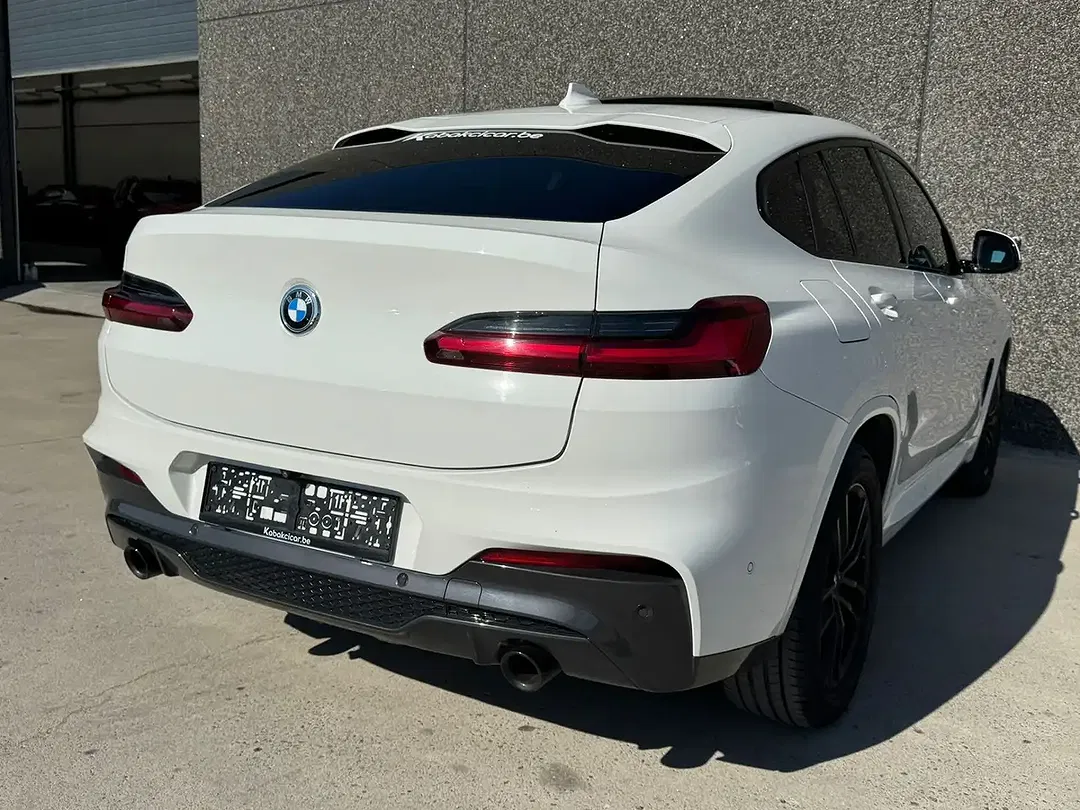 BMW X4 - Thumbnail 6