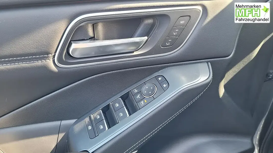 Nissan Qashqai - Thumbnail 8