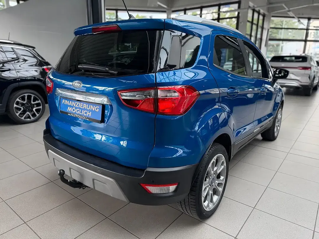 Ford EcoSport - Thumbnail 5