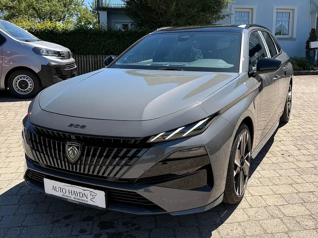 Peugeot 308 - Thumbnail 9