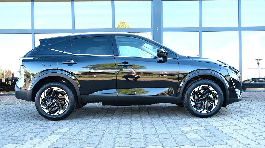 Nissan Qashqai - Thumbnail 3