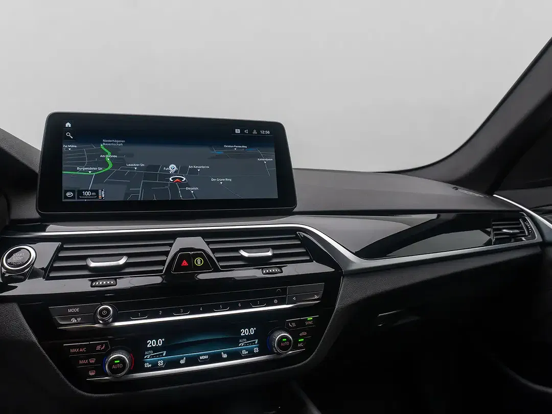 BMW 530 - Thumbnail 22