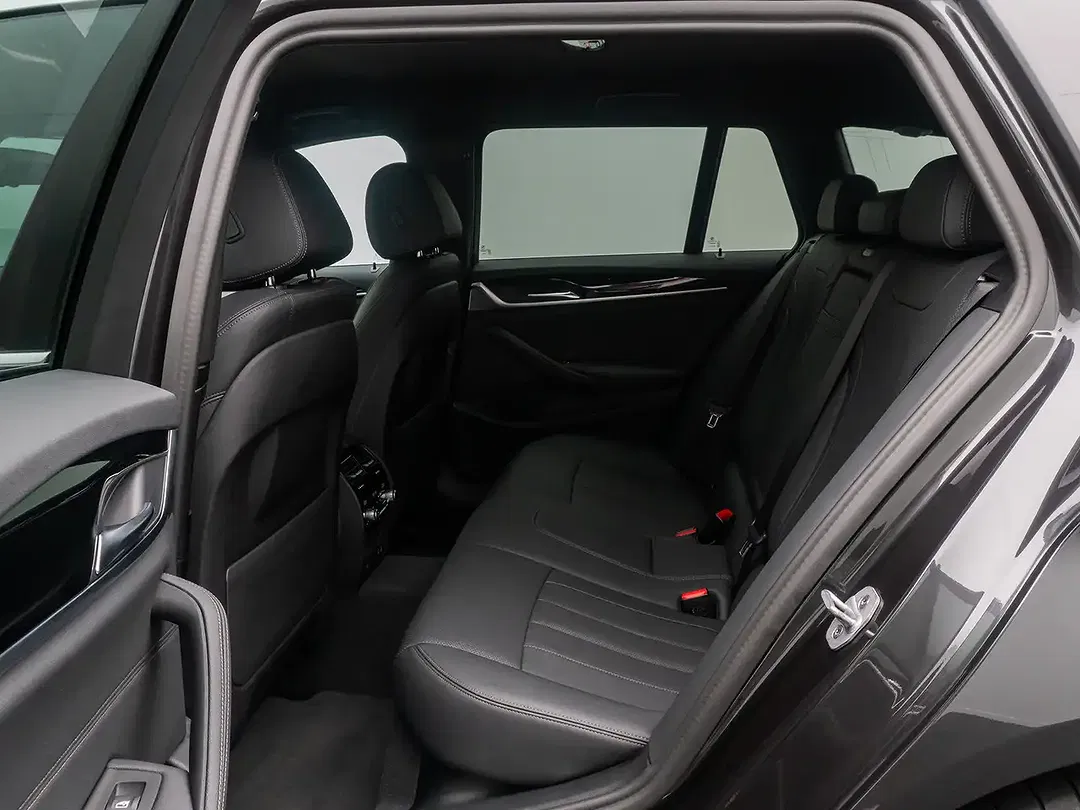 BMW 530 - Thumbnail 26