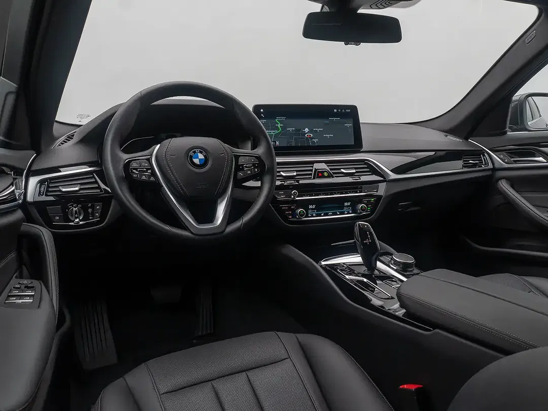 BMW 530 - Thumbnail 38