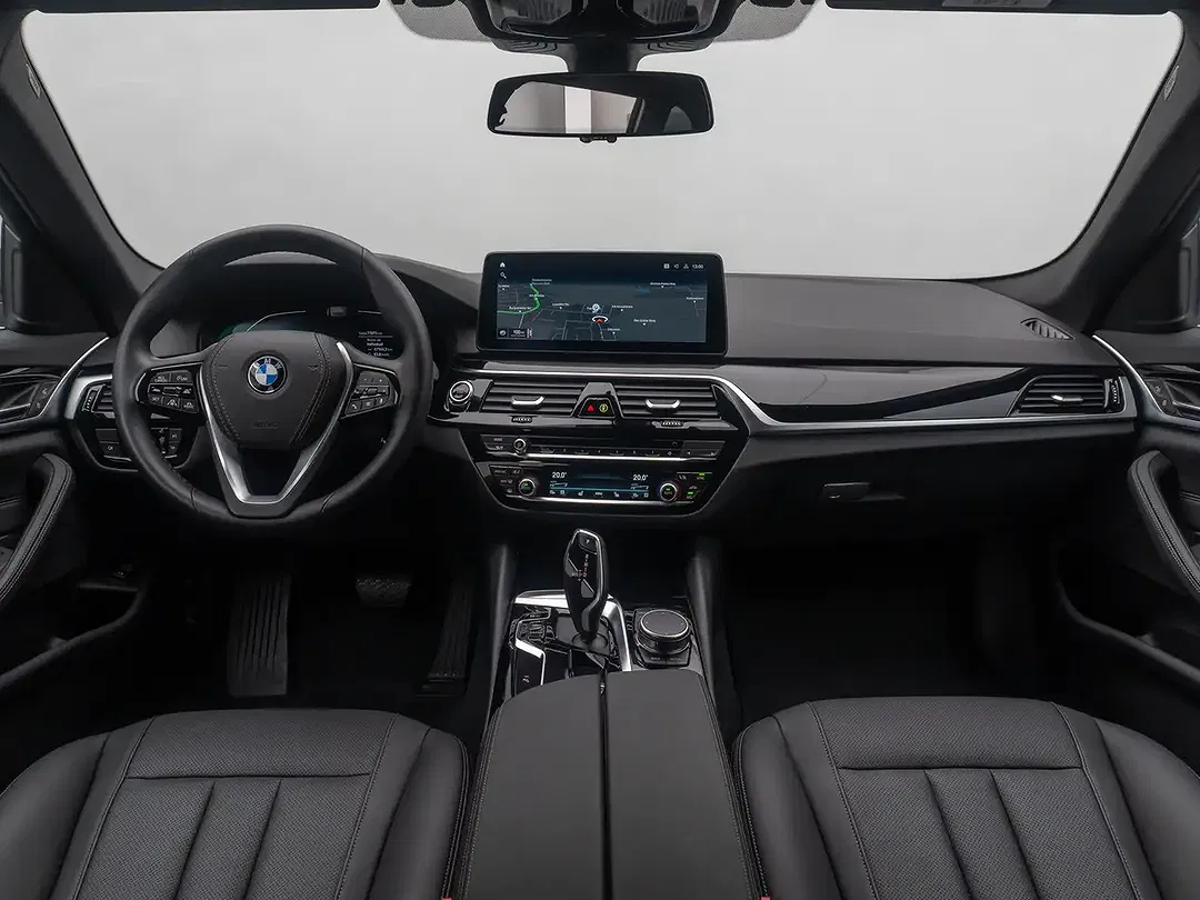 BMW 530 - Thumbnail 39