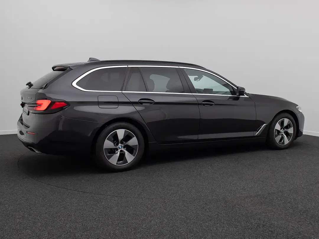 BMW 530 - Thumbnail 6