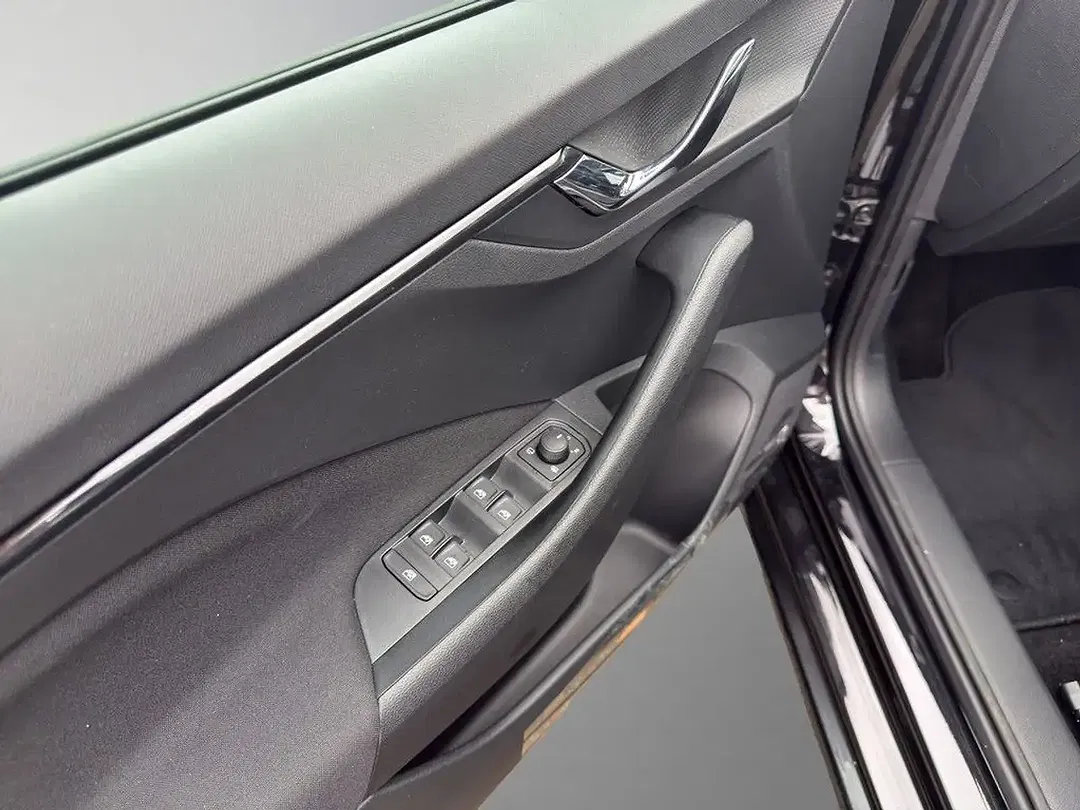 Skoda Scala - Thumbnail 13