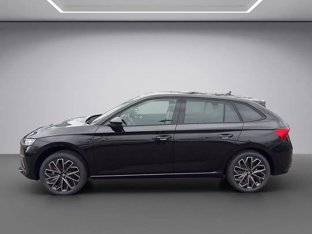 Skoda Scala - Thumbnail 2