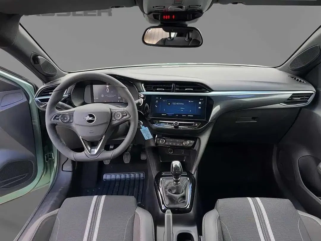 Opel Corsa - Thumbnail 10