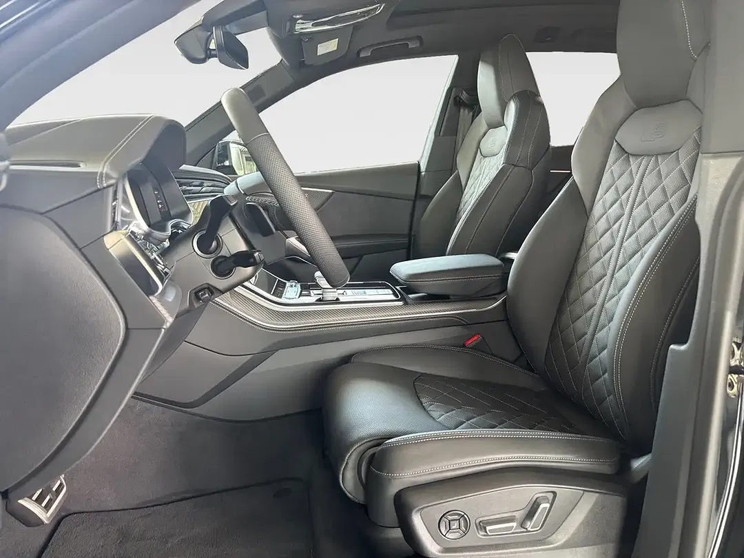 Audi Q8 - Thumbnail 7