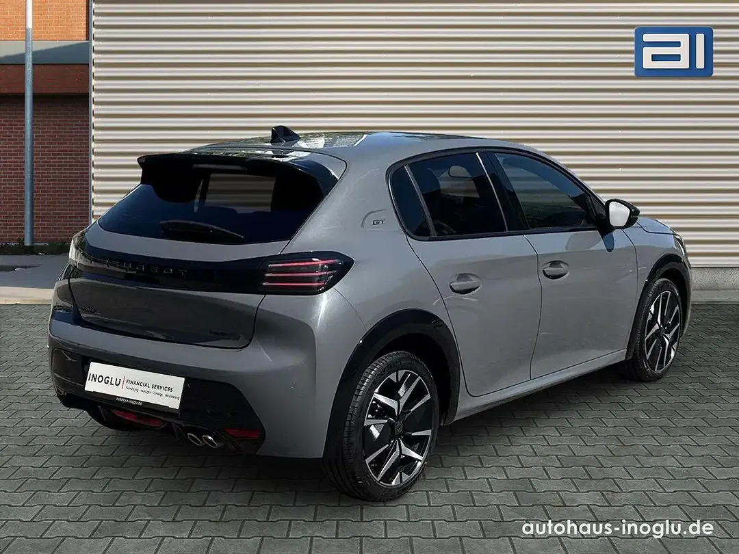 Peugeot 208 - Thumbnail 9