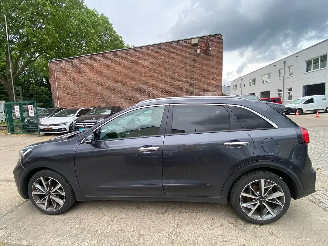 Kia Niro - Thumbnail 4