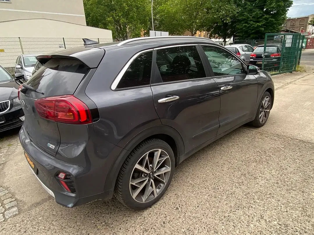Kia Niro - Thumbnail 6