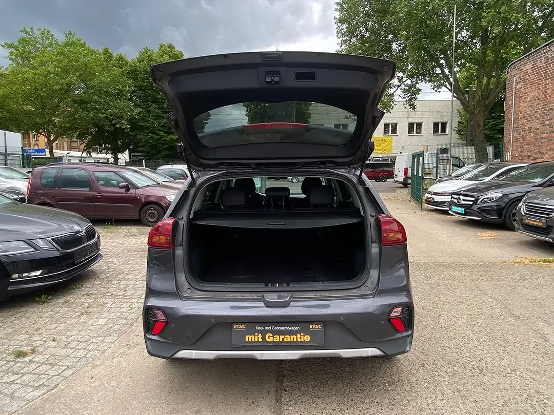 Kia Niro - Thumbnail 9