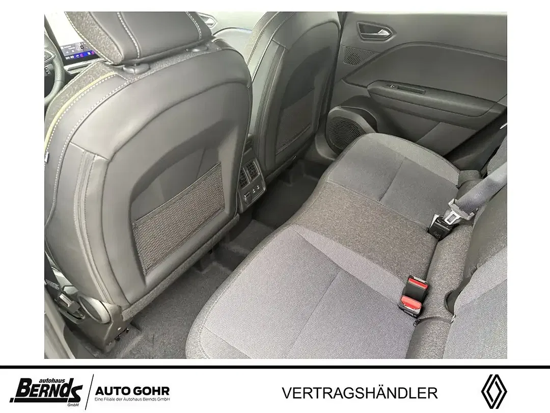 Renault Symbioz - Thumbnail 18