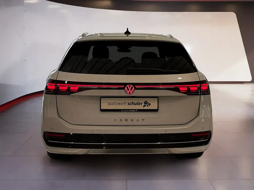 Volkswagen Passat Variant - Thumbnail 3