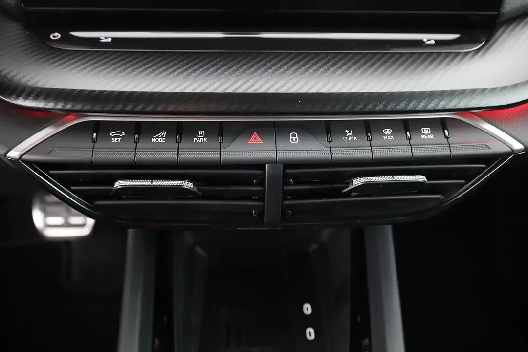 Skoda Octavia - Thumbnail 11