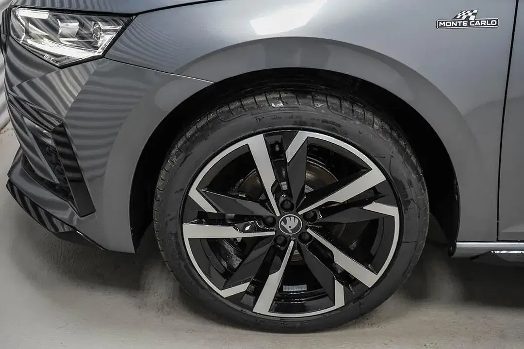 Skoda Scala - Thumbnail 4