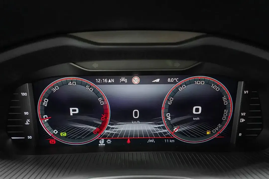 Skoda Scala - Thumbnail 9